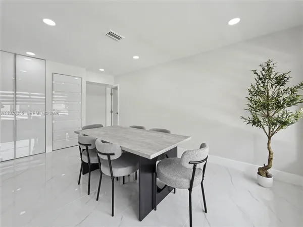 $1,100,000 | 1530 Southwest 24th Avenue, Miami, FL 33145
