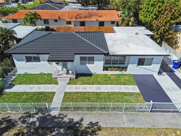 $1,100,000 | 1530 Southwest 24th Avenue, Miami, FL 33145