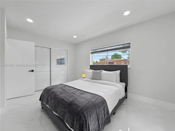 $1,100,000 | 1530 Southwest 24th Avenue, Miami, FL 33145