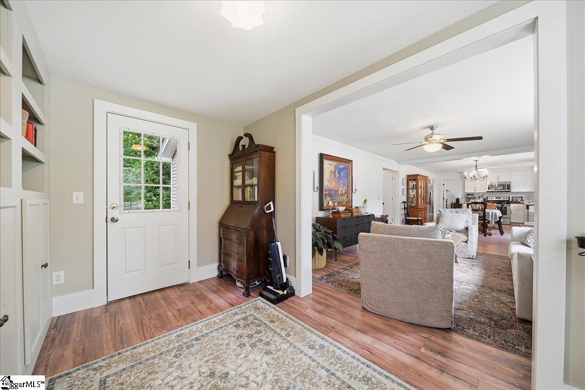 902 East Lee Road Taylors, SC 29687 - Photo 15 of 45 Gallery Image 15