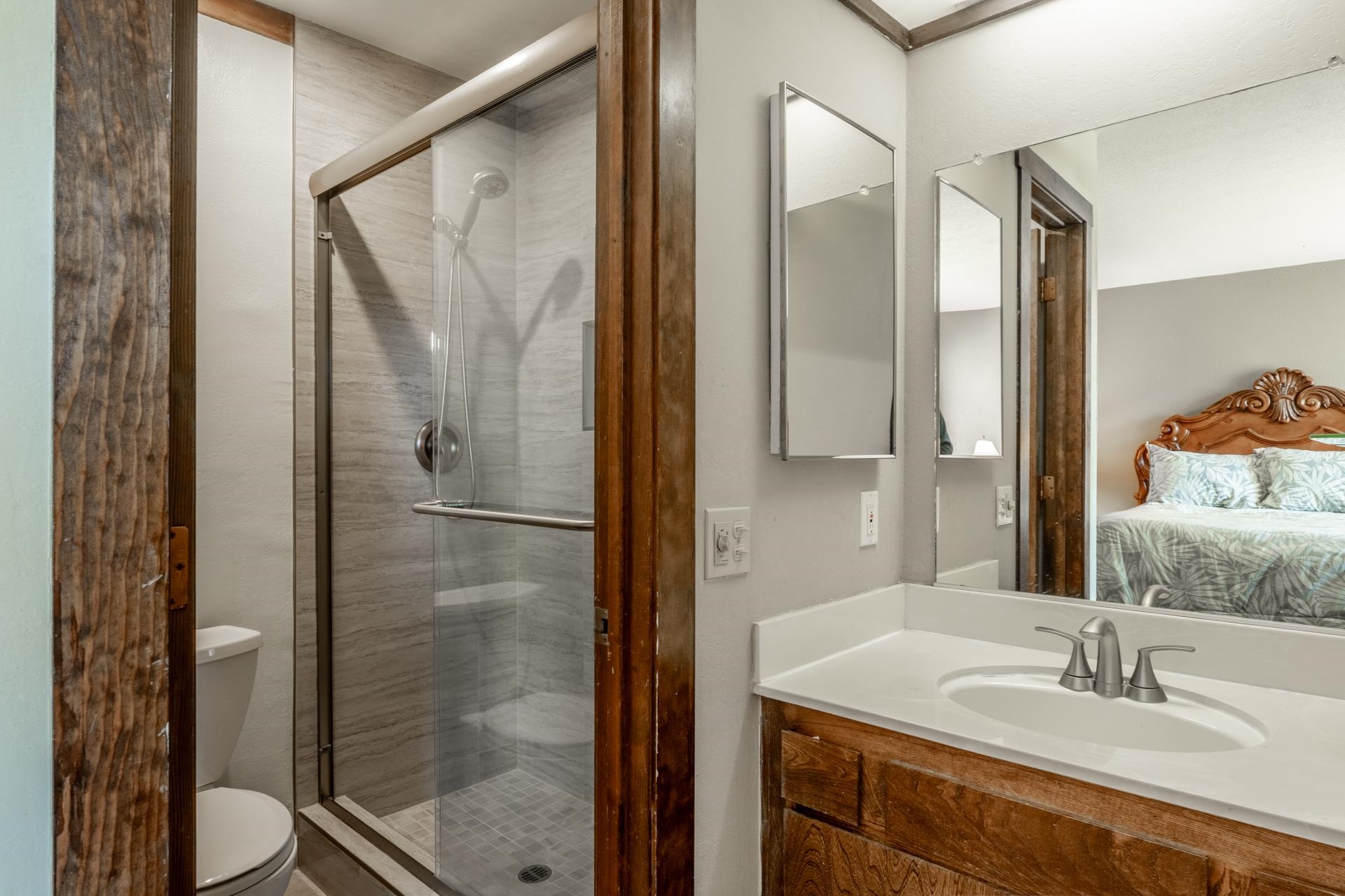 94 John Muir Road, Unit 132 Mammoth Lakes, CA 93546 - Photo 26 of 58 a bathroom with a sink and a mirror