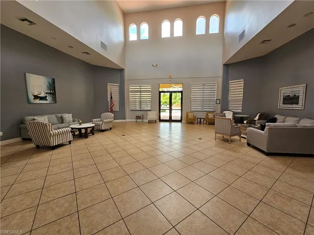 $2,700 | 2084 Par Drive, Naples, FL 34120