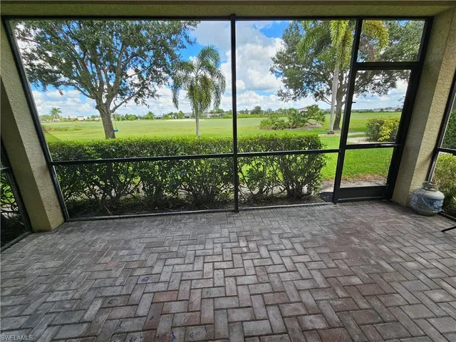$2,700 | 2084 Par Drive, Naples, FL 34120