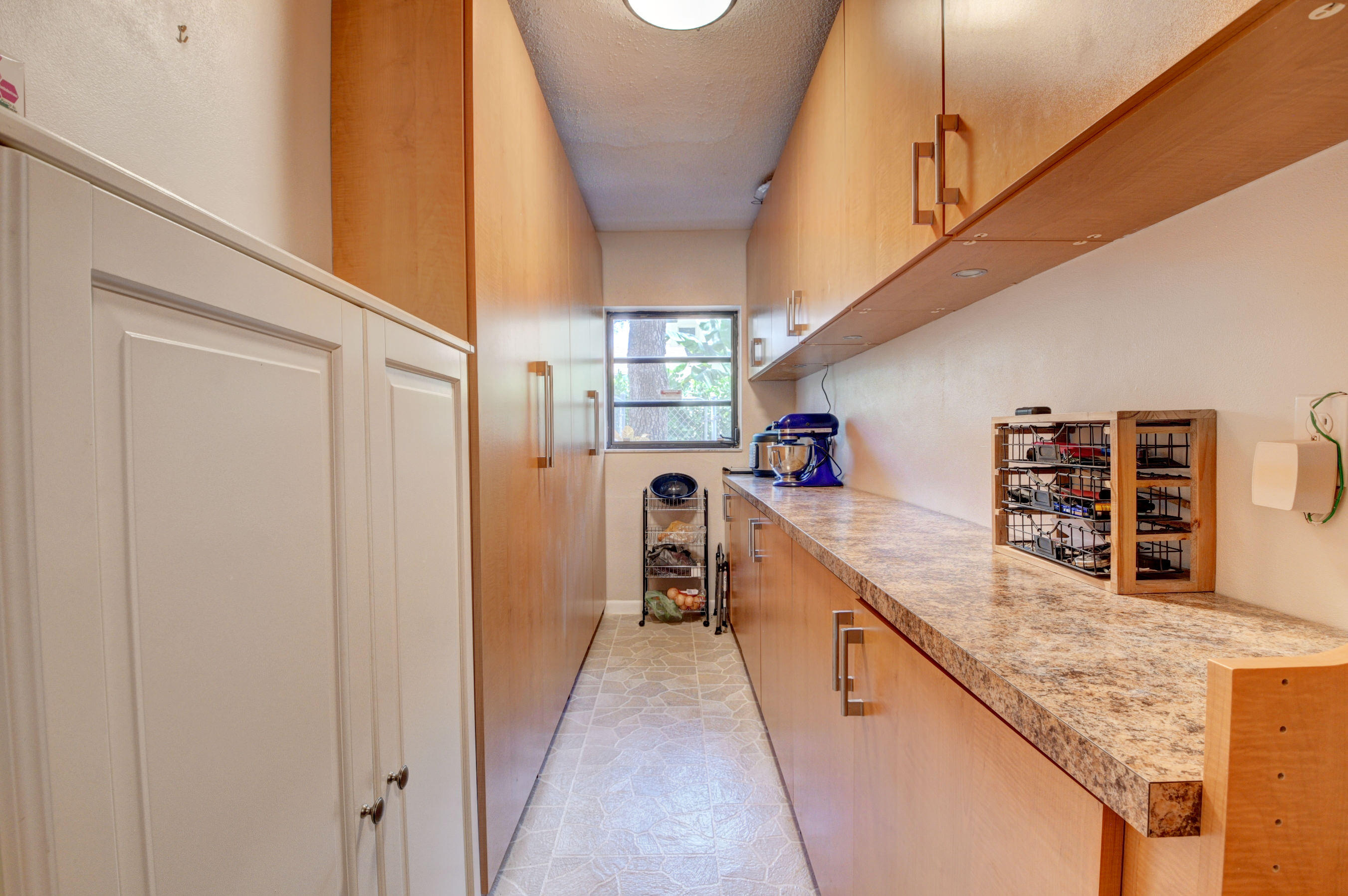 821 Southwest 19th Street Boca Raton, FL 33486 - Photo 30 of 46 Utility room