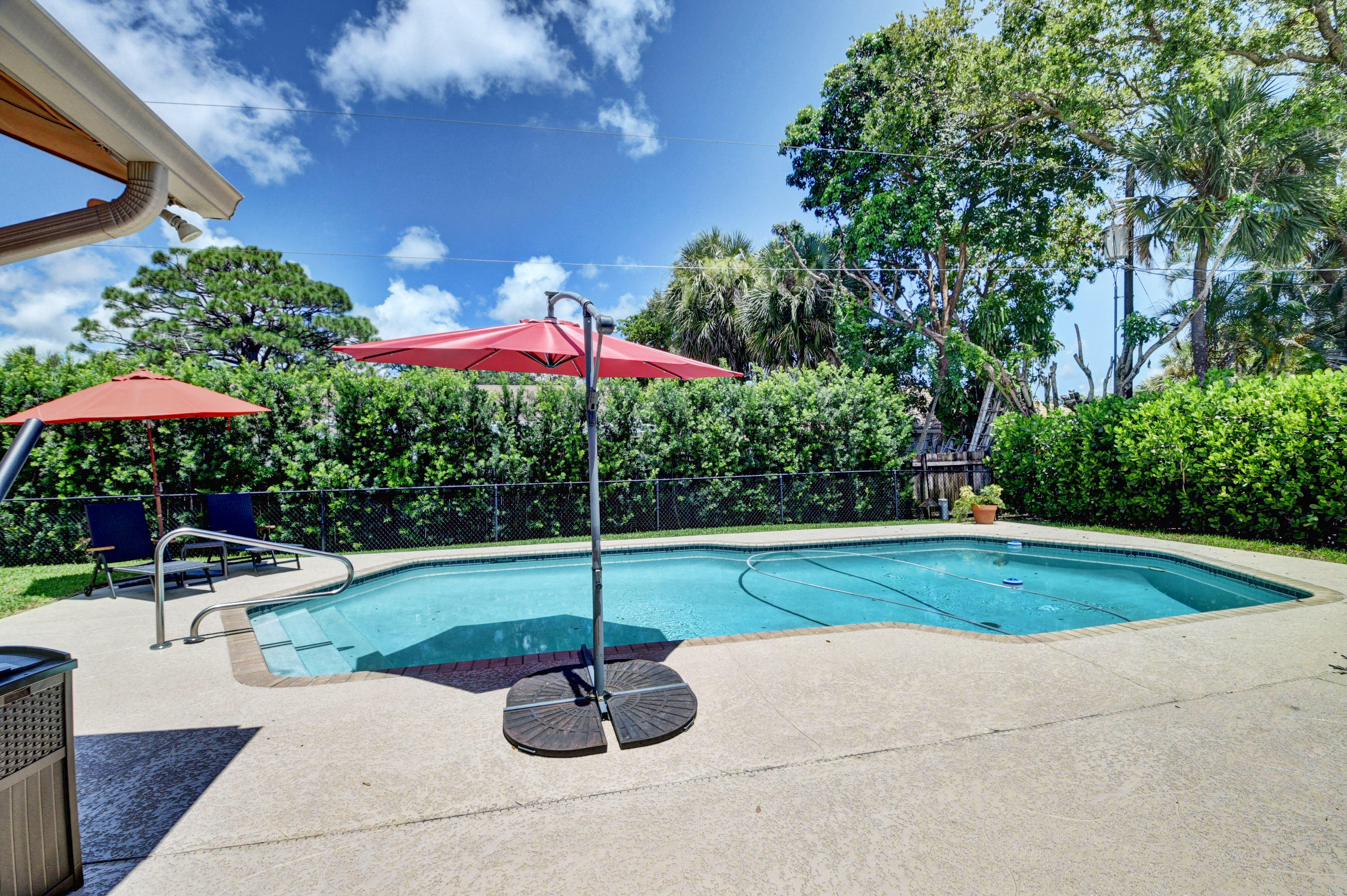 821 Southwest 19th Street Boca Raton, FL 33486 - Photo 32 of 46 Pool