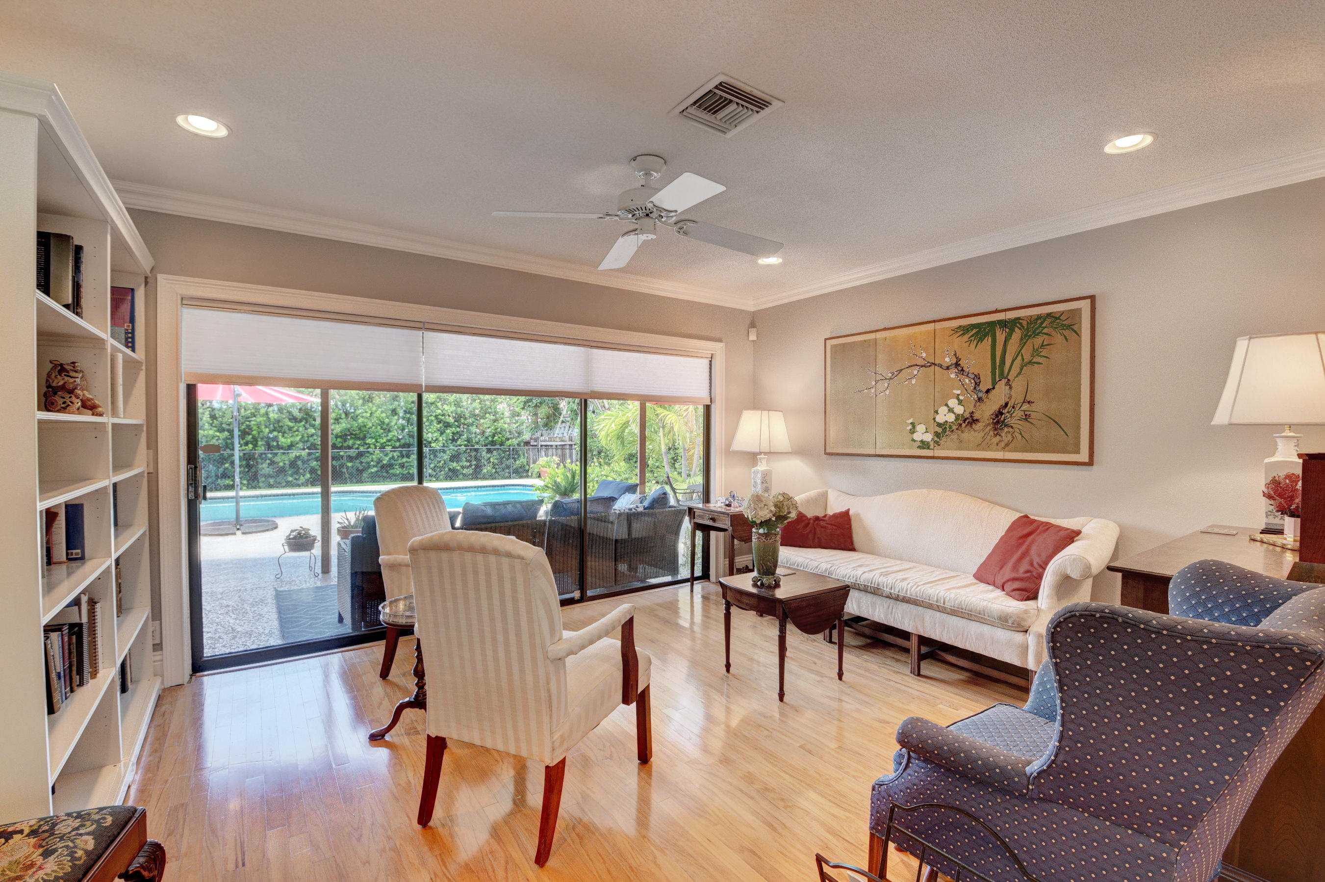 821 Southwest 19th Street Boca Raton, FL 33486 - Photo 4 of 46 Living Rooom