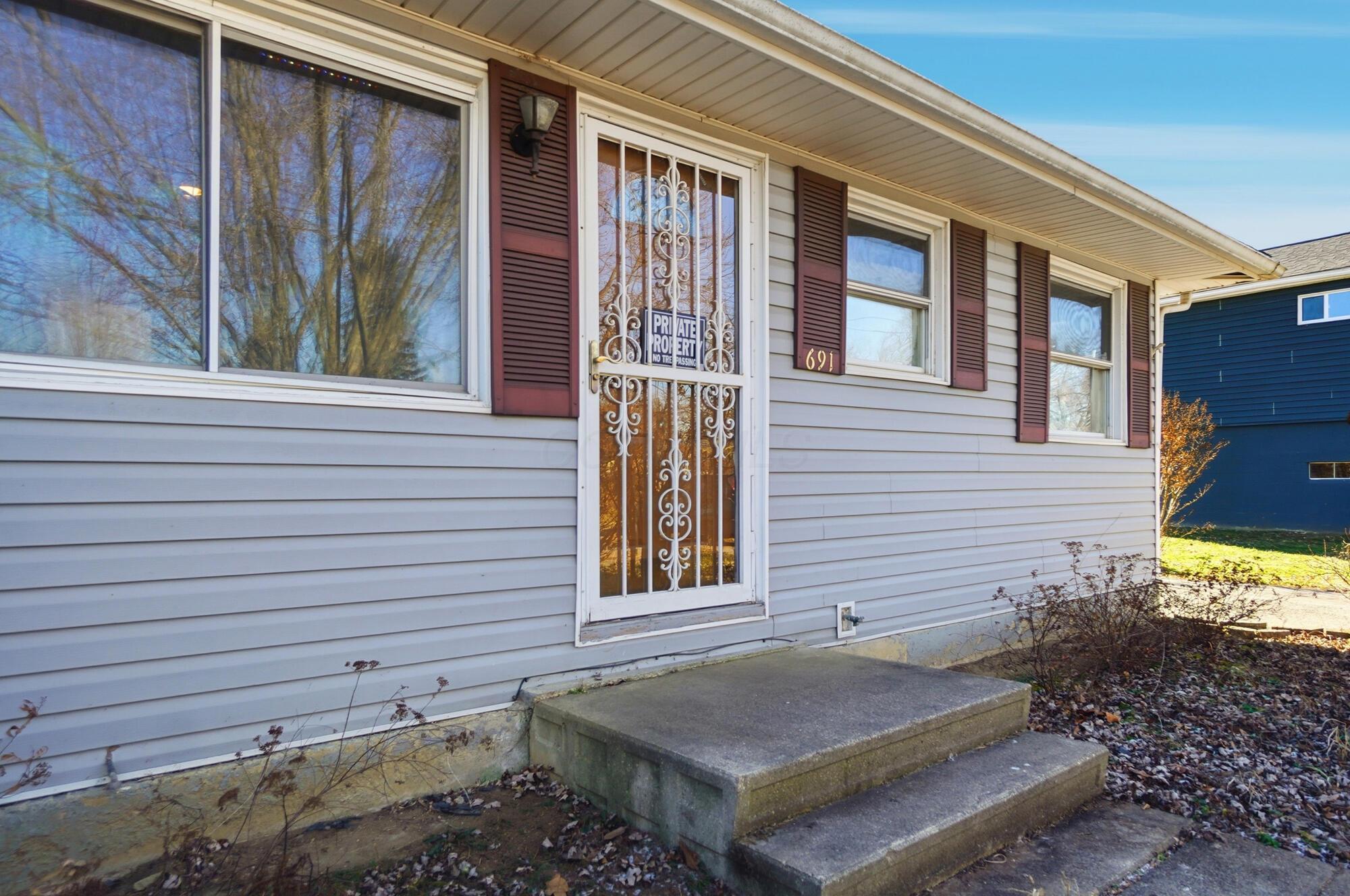 691 Colton Road Columbus, OH 43207 - Photo 3 of 44 Gallery Image 3