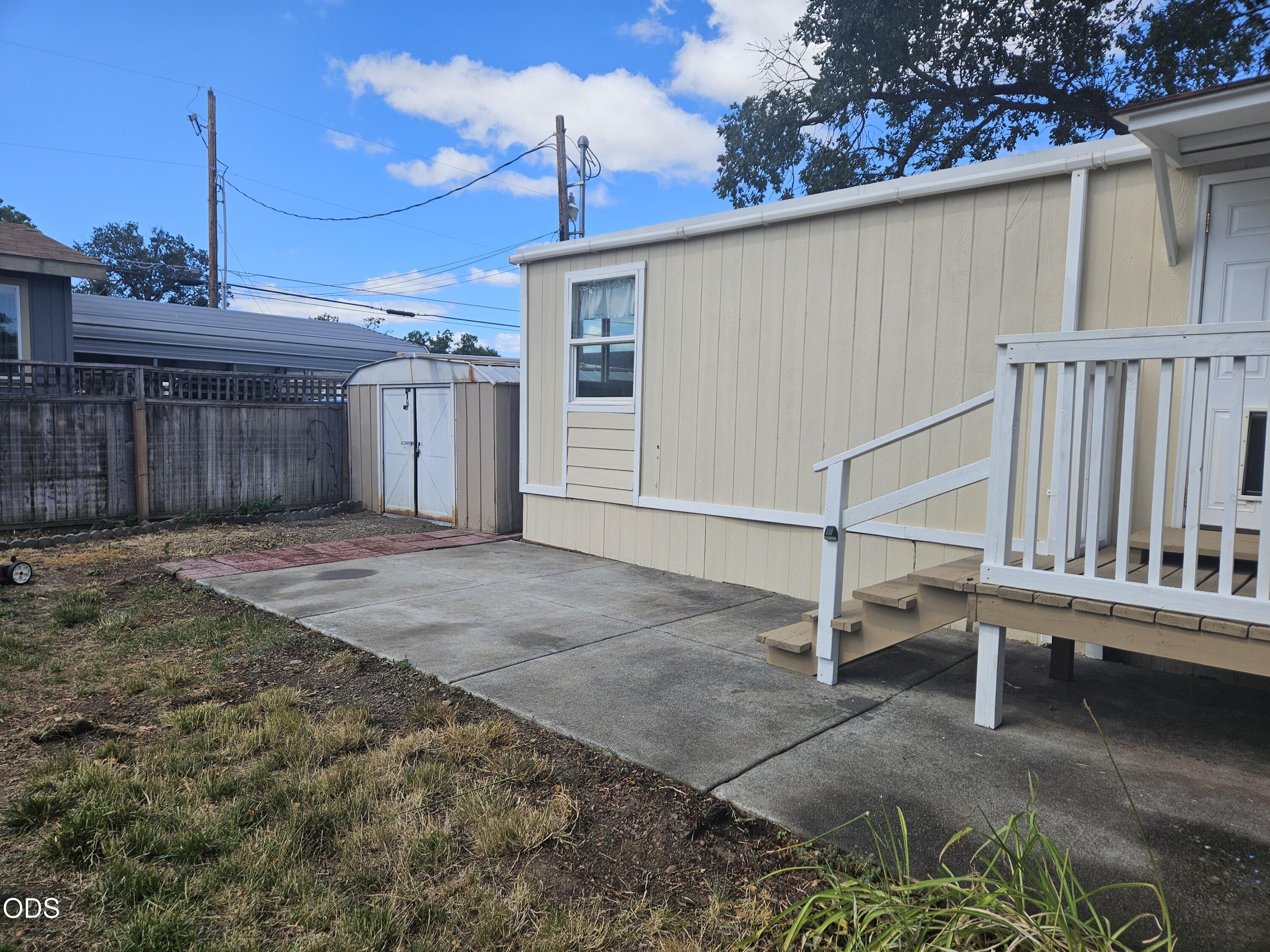 380 West Gregory Road, Unit 20 Central Point, OR 97502 - Photo 16 of 21