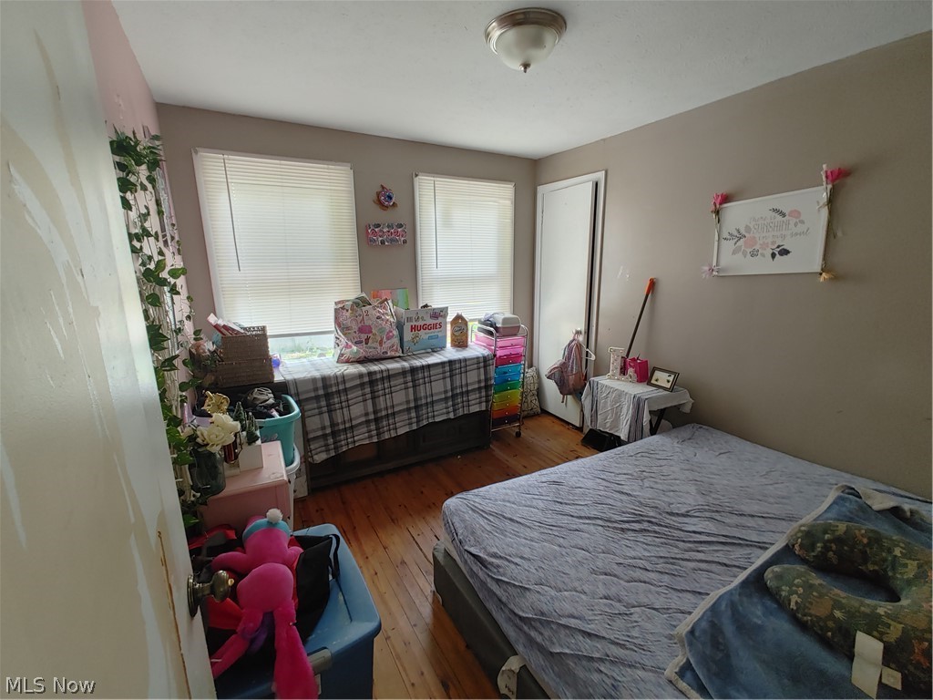 4785 Wake Robin Road Mentor, OH 44060 - Photo 3 of 10