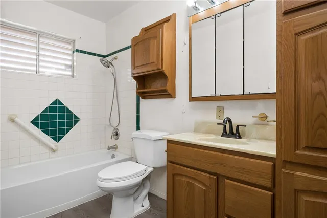 $1,800 | 1305 Peterson Drive, Corpus Christi, TX 78412