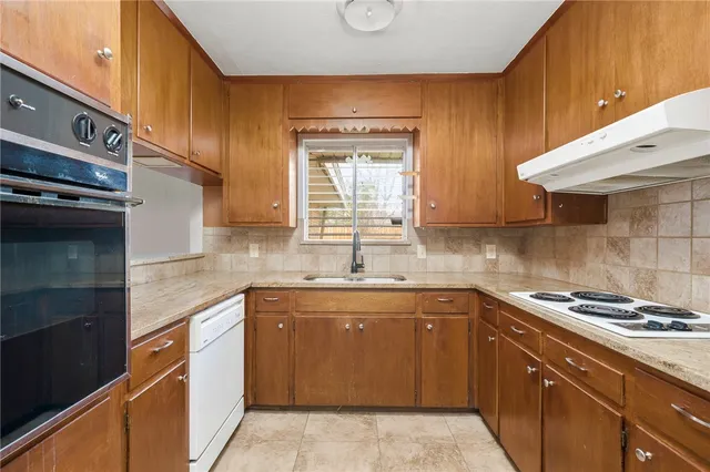 $1,800 | 1305 Peterson Drive, Corpus Christi, TX 78412