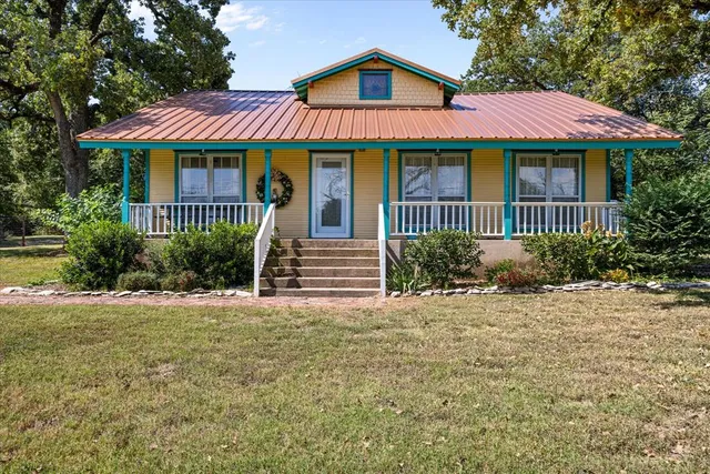 $410,000 | 624 Alexander Road, Stephenville, TX 76401