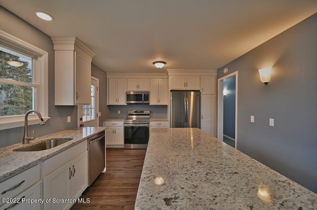 1631 Falls Road Clarks Summit, PA 18411 - Photo 17 of 50 Gallery Image 17