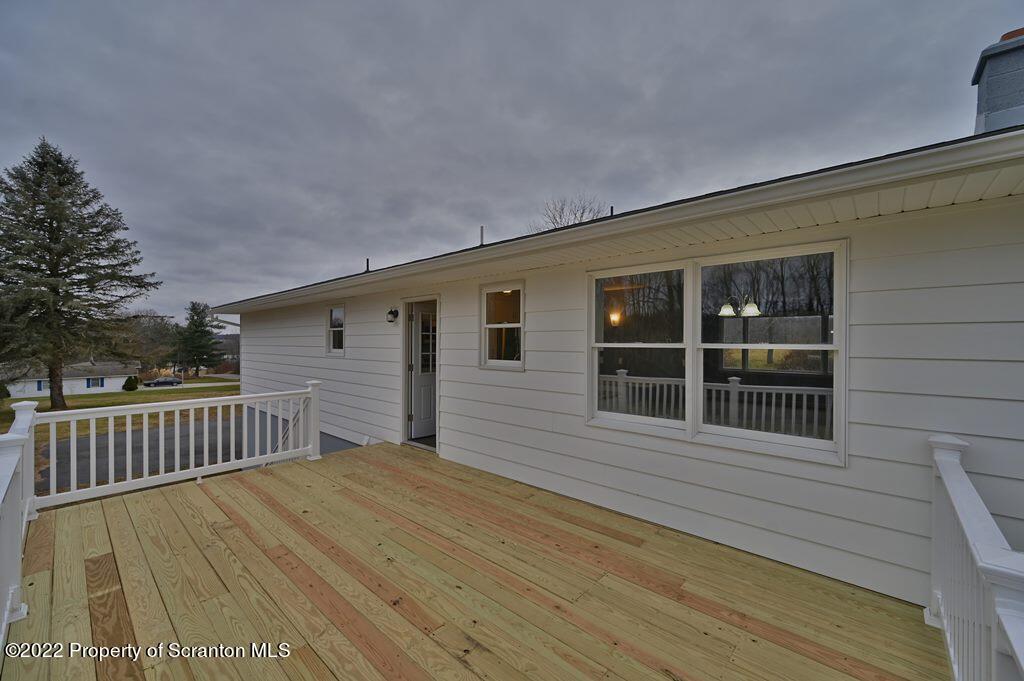 1631 Falls Road Clarks Summit, PA 18411 - Photo 6 of 50 Gallery Image 6