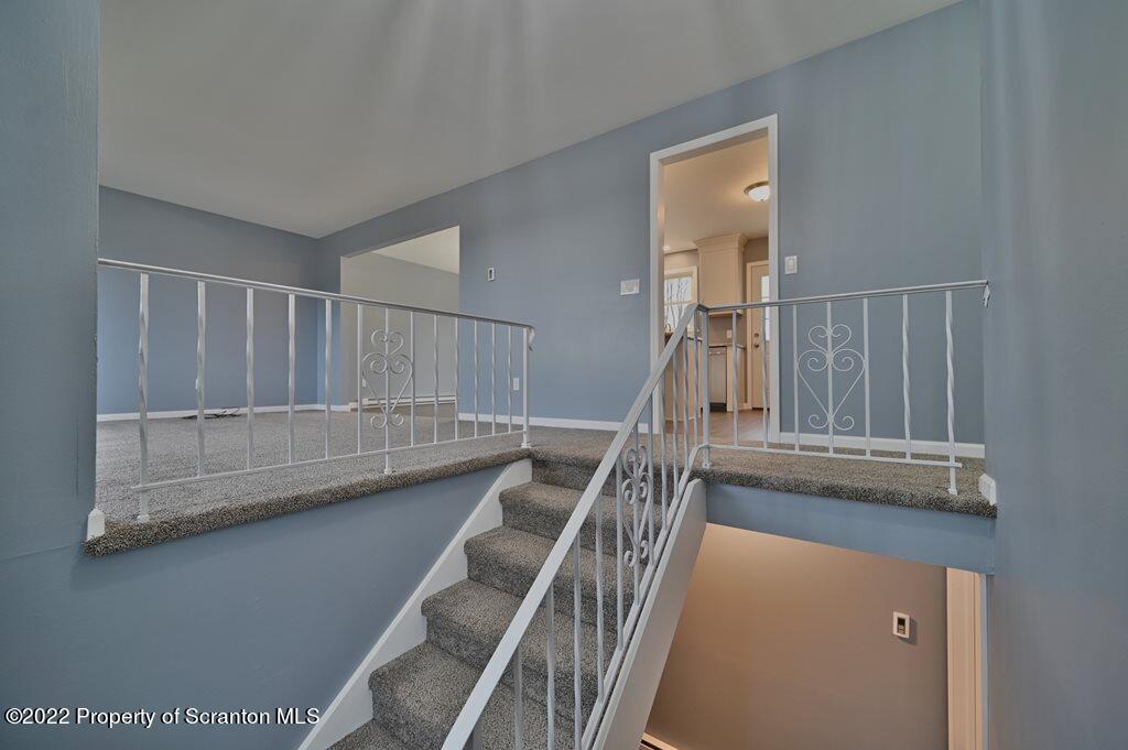 1631 Falls Road Clarks Summit, PA 18411 - Photo 8 of 50 Gallery Image 8
