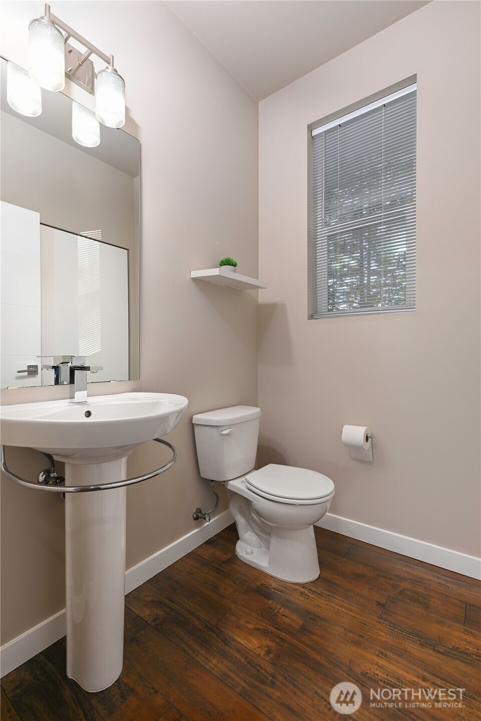 13724 Ash Way, Unit C1 Everett, WA 98204 - Photo 20 of 36 a bathroom with a sink and a toilet