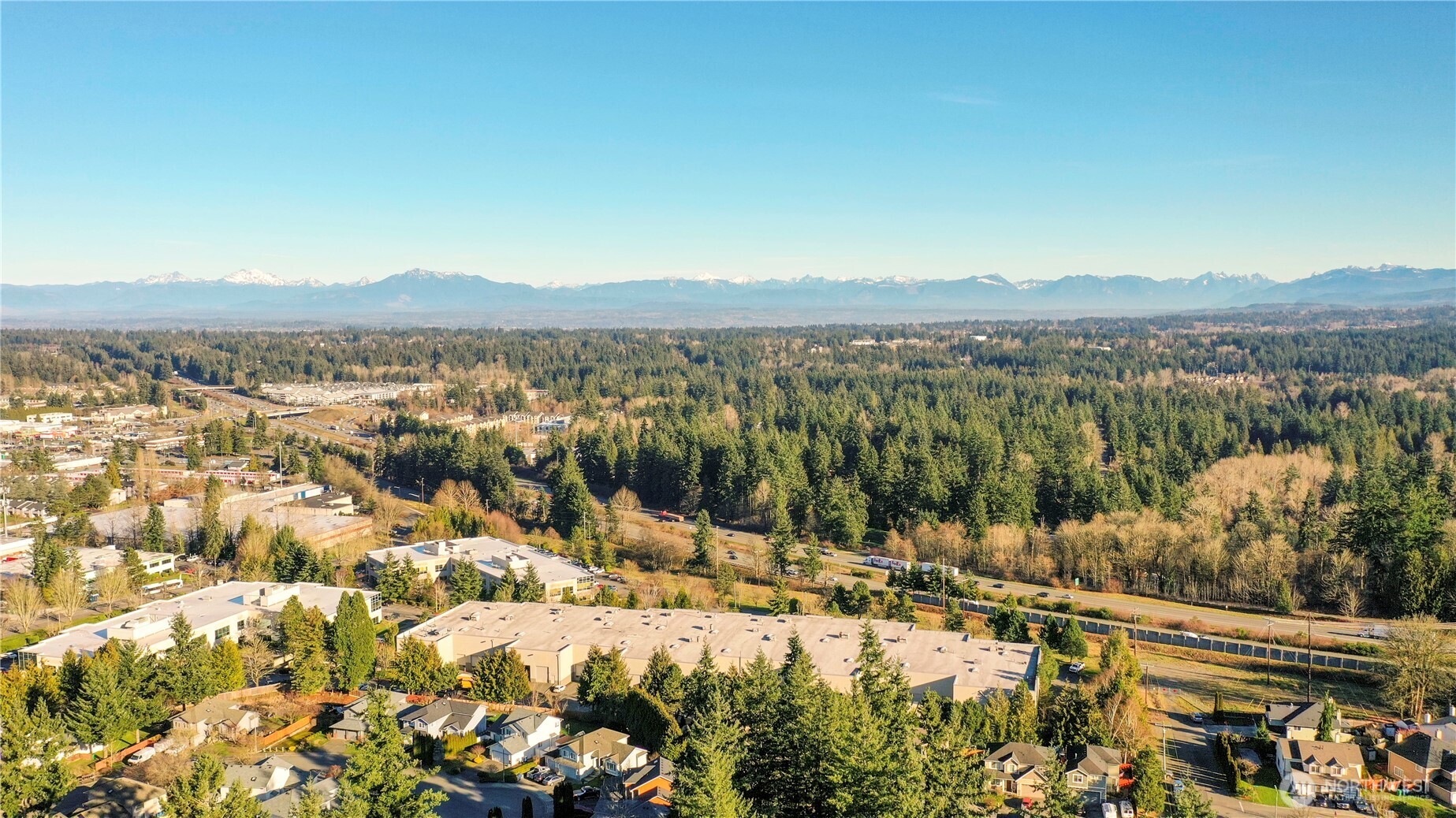 13724 Ash Way, Unit C1 Everett, WA 98204 - Photo 33 of 36 a view of a city