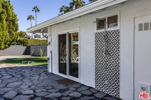 $1,149,000 | 980 North Buttonwillow Circle, Palm Springs, CA 92262