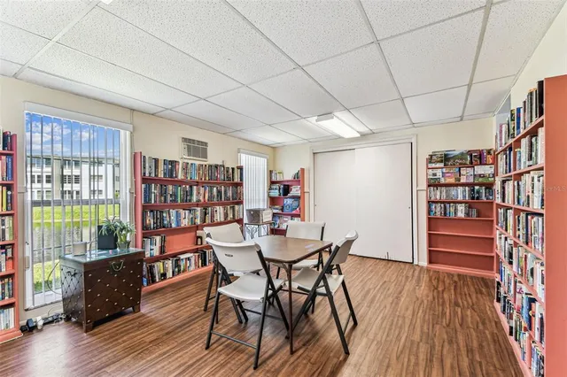 $3,500 | 938 Virginia Street, Unit 208, Dunedin, FL 34698