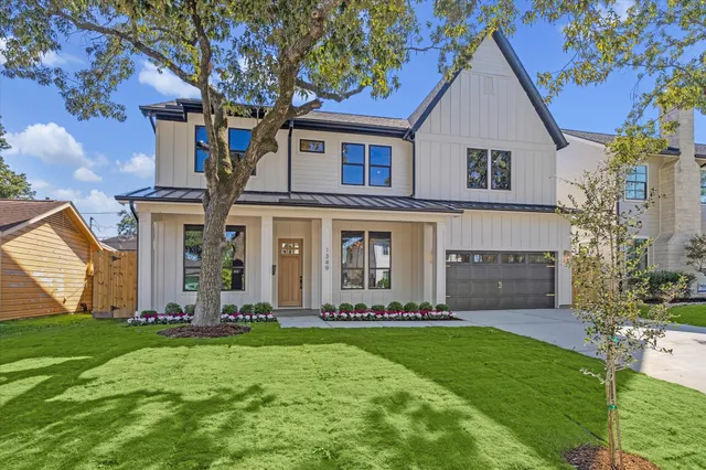 $1,499,000 | 1313 Cheshire Lane, Houston, TX 77018