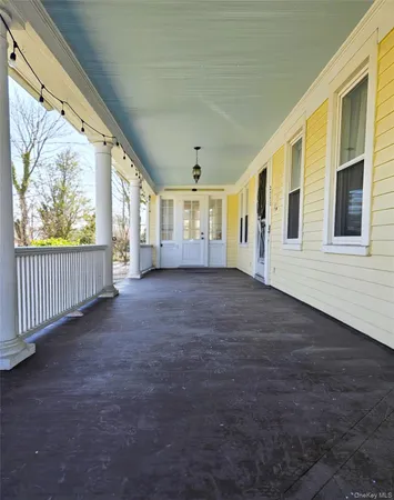 $2,600 | 2770 Academy Street, Unit 1, Oceanside, NY 11572