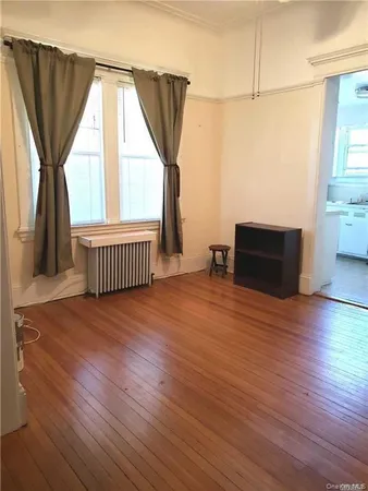 $2,600 | 2770 Academy Street, Unit 1, Oceanside, NY 11572