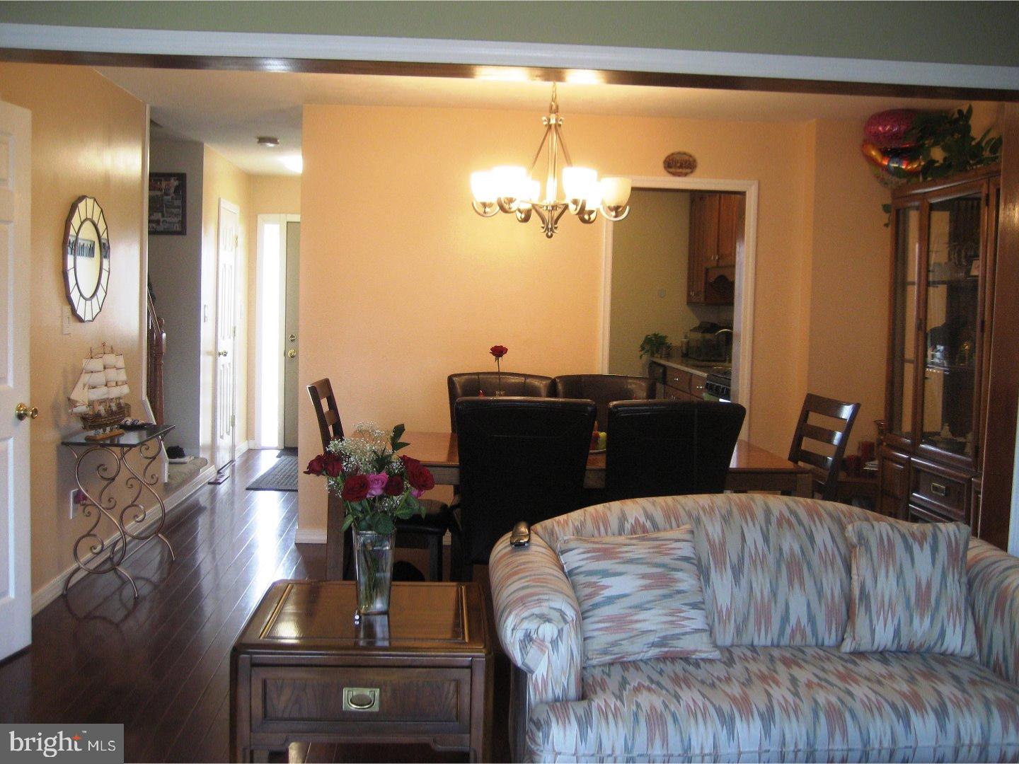 398 Bolton Road Hightstown, NJ 08520 - Photo 12 of 25 Living Room