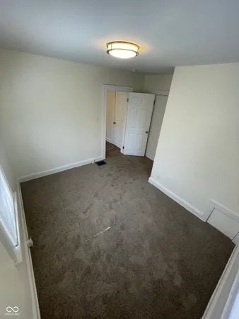 $765 | 927 North Chester Avenue, Indianapolis, IN 46201