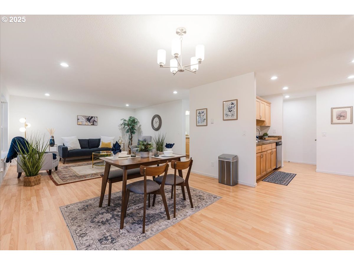 9774 Southwest Tualatin Road Tualatin, OR 97062 - Photo 6 of 22