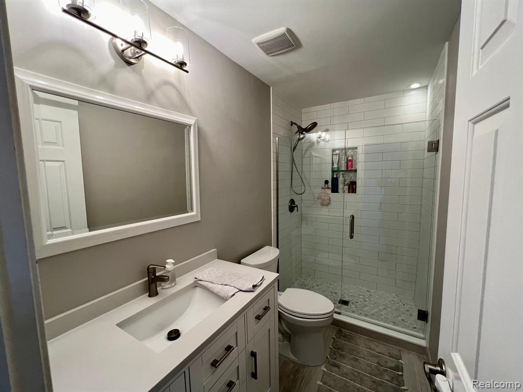 1532 Grandview Drive Rochester Hills, MI 48306 - Photo 23 of 40