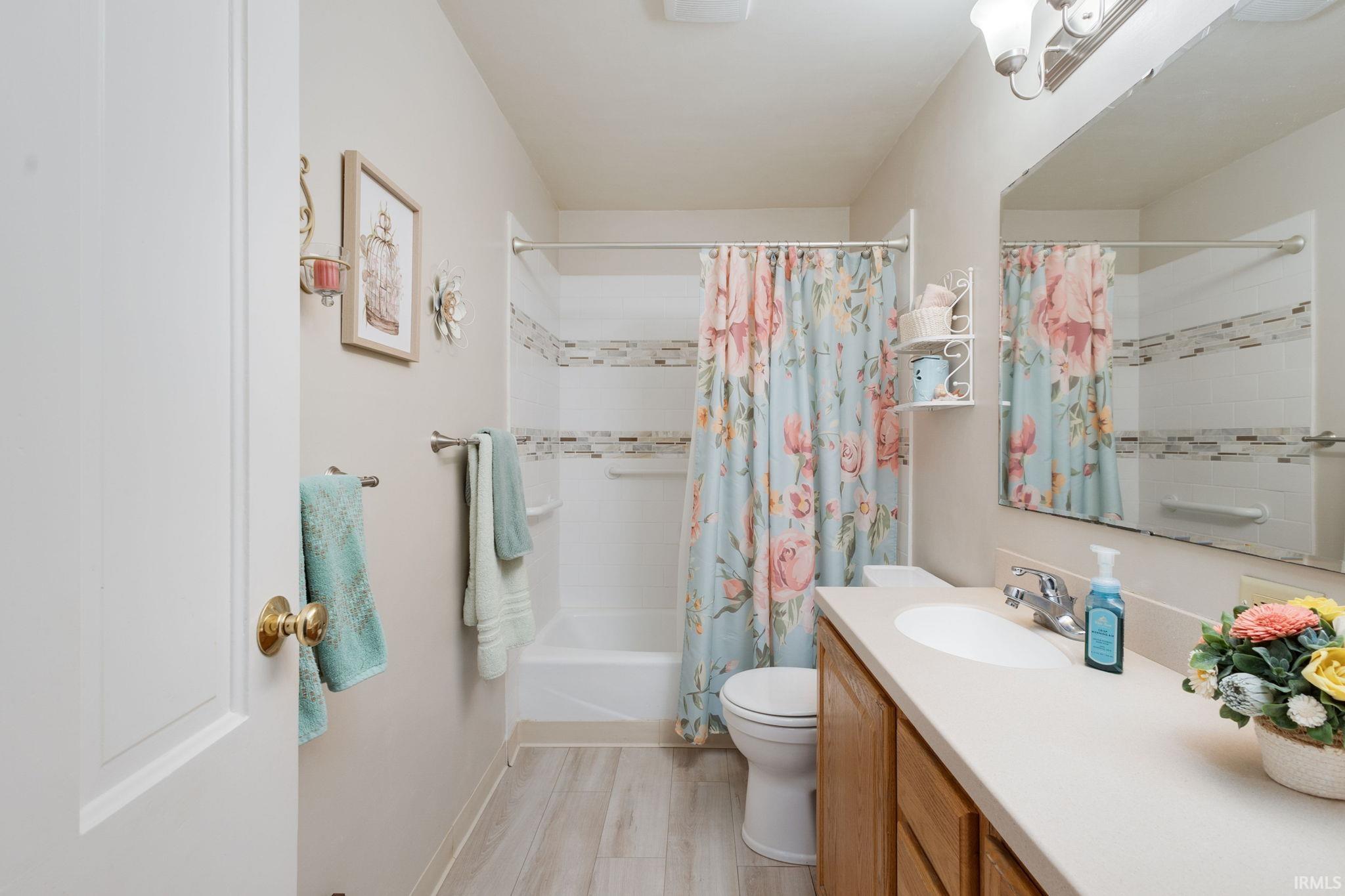 59527 Clover Road Mishawaka, IN 46544 - Photo 15 of 36