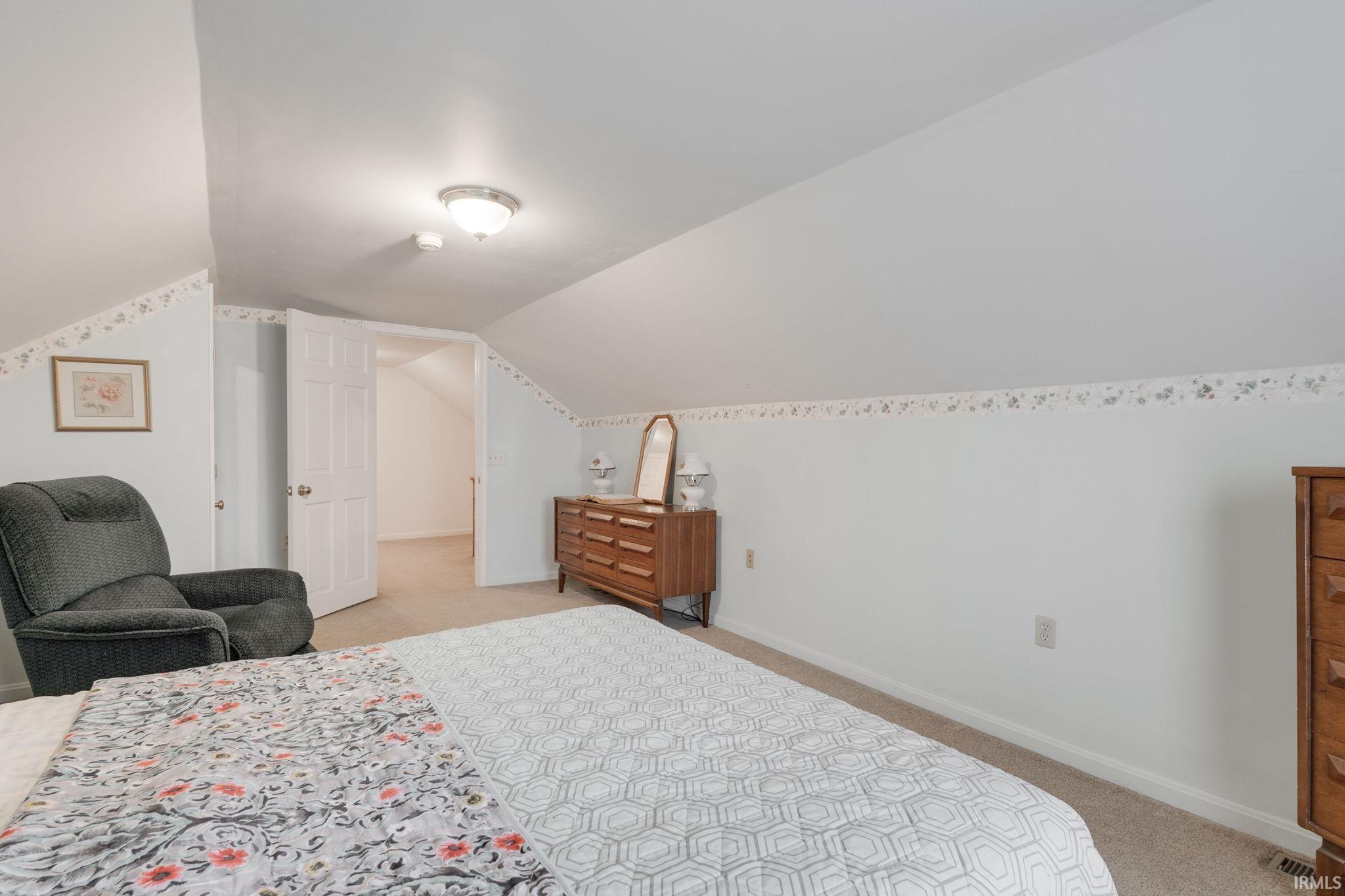 59527 Clover Road Mishawaka, IN 46544 - Photo 27 of 36