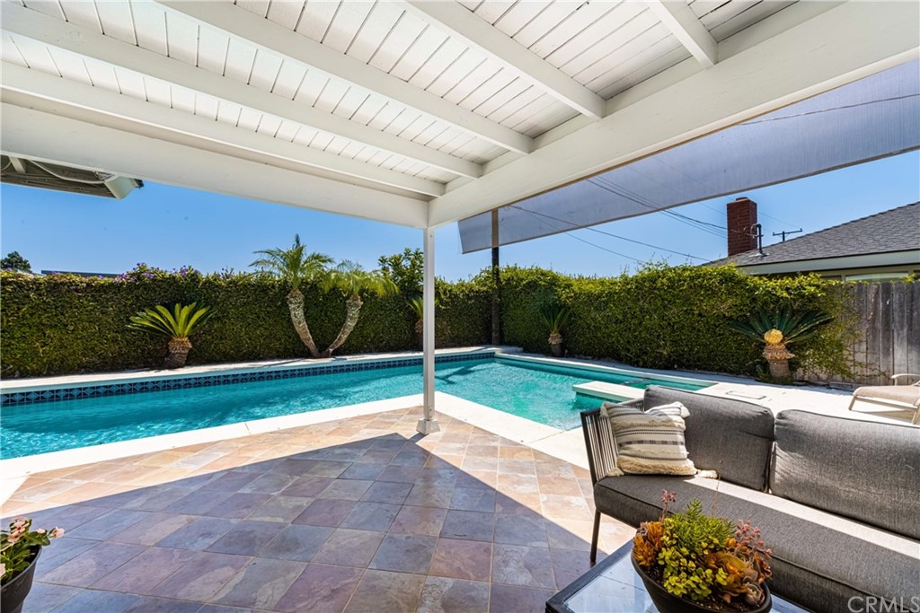 17502 Amaganset Way Tustin, CA 92780 - Photo 21 of 35