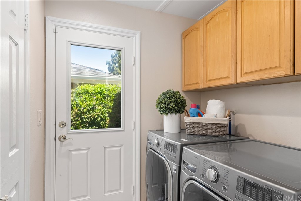 17502 Amaganset Way Tustin, CA 92780 - Photo 23 of 35