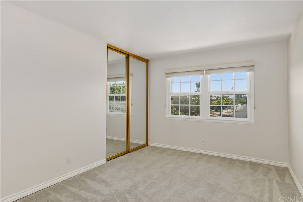 17502 Amaganset Way Tustin, CA 92780 - Photo 28 of 35