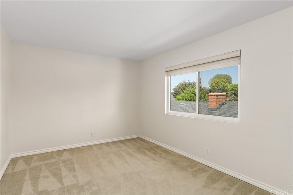 17502 Amaganset Way Tustin, CA 92780 - Photo 32 of 35