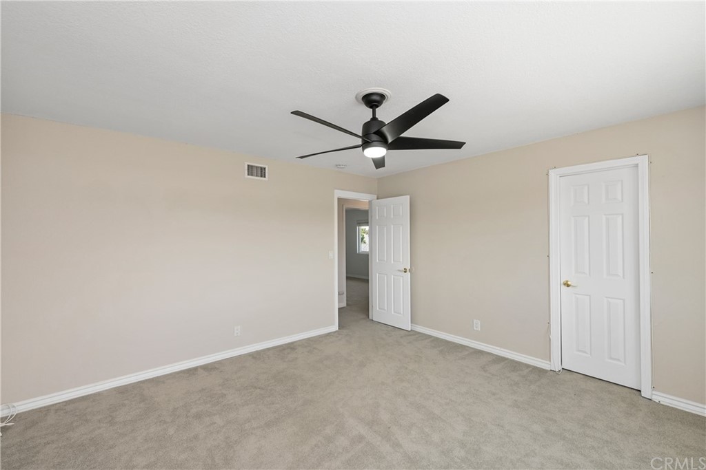 17502 Amaganset Way Tustin, CA 92780 - Photo 33 of 35