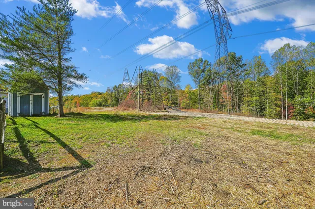 $635,000 | 5850 Anthony Drive, Woodbridge, VA 22193