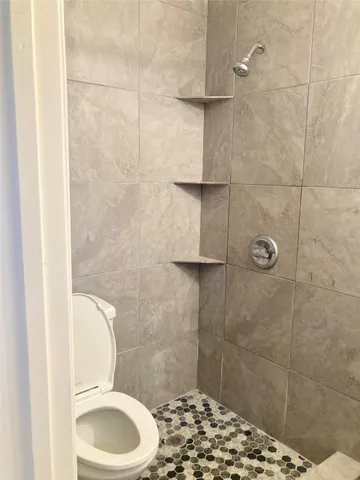 $1,795 | 331 Terminal Street, Houston, TX 77020