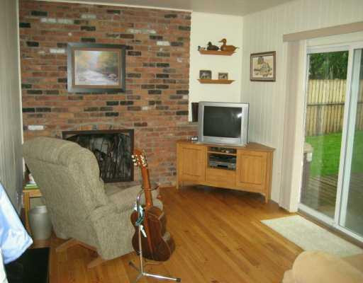 2818 Lillian Road Ann Arbor, MI 48104 - Photo 3 of 8 Photo 3