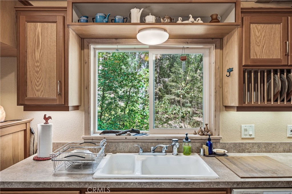 15306 Western Mine Road Middletown, CA 95461 - Photo 11 of 71