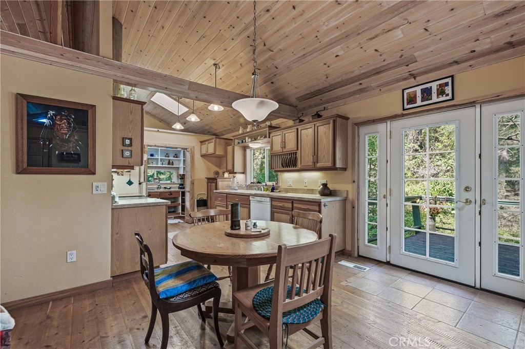 15306 Western Mine Road Middletown, CA 95461 - Photo 13 of 71