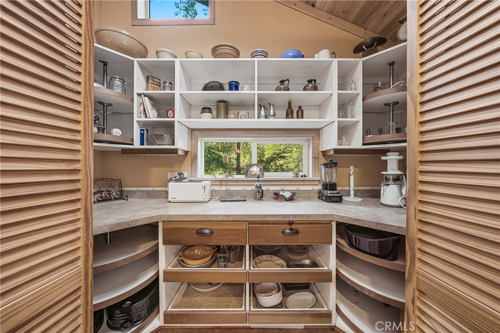 15306 Western Mine Road Middletown, CA 95461 - Photo 10 of 71