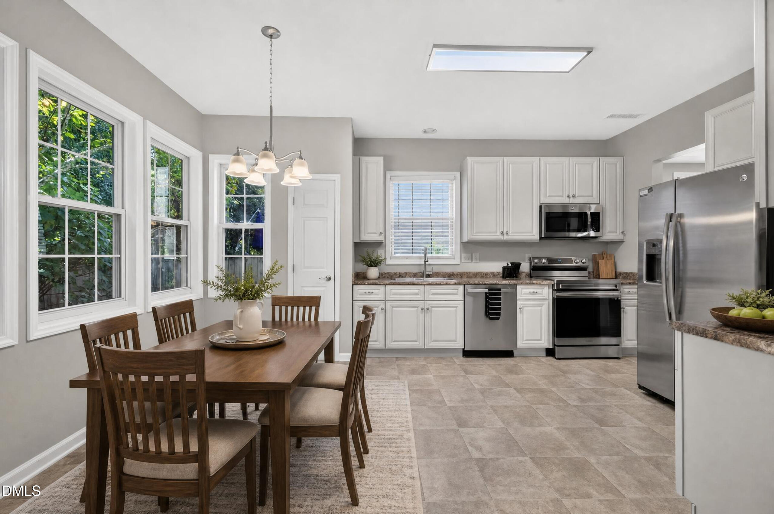 237 Inkster Cove Raleigh, NC 27603 - Photo 9 of 28 Breakfast nook