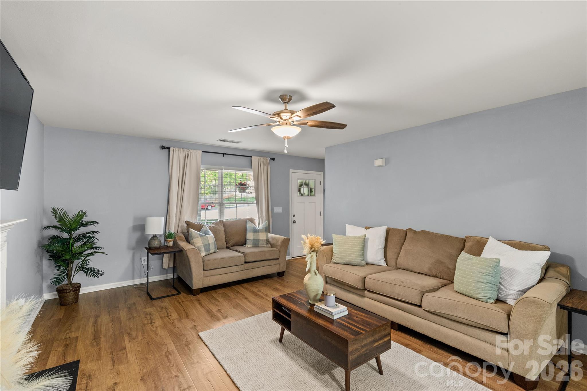 1604 Flagsworth Road Clover, SC 29710 - Photo 8 of 28