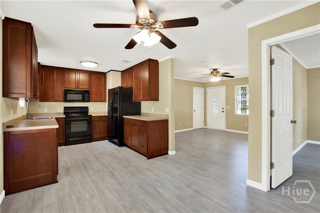 411 Rogers Road Hinesville, GA 31313 - Photo 8 of 26 Gallery Image 8