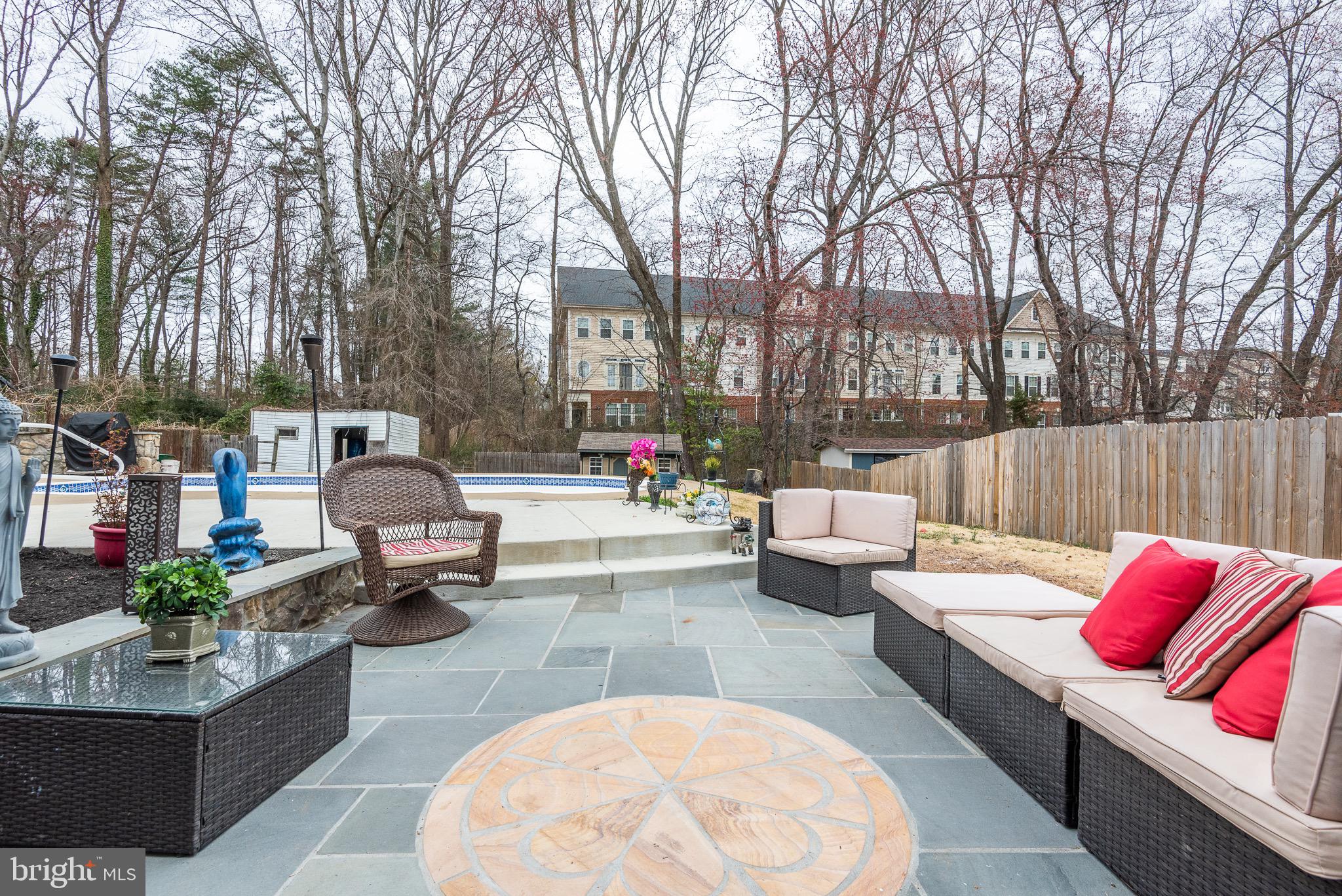 4625 Evansdale Road Woodbridge, VA 22193 - Photo 24 of 29 Flagstone back patio