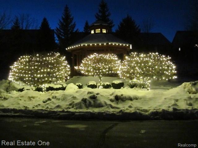 1048 Churchill Circle, Unit 25 Rochester, MI 48307 - Photo 20 of 21 023.JPG