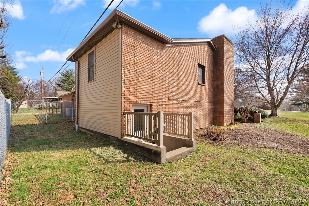 1088 Hartlage Road Northwest Corydon, IN 47112 - Photo 14 of 52