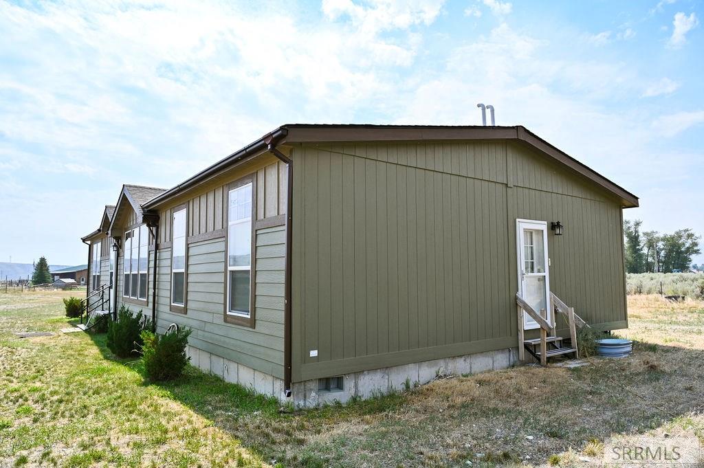 4522 Cottonwood Grove Road Mackay, ID 83251 - Photo 12 of 36 Gallery Image 12